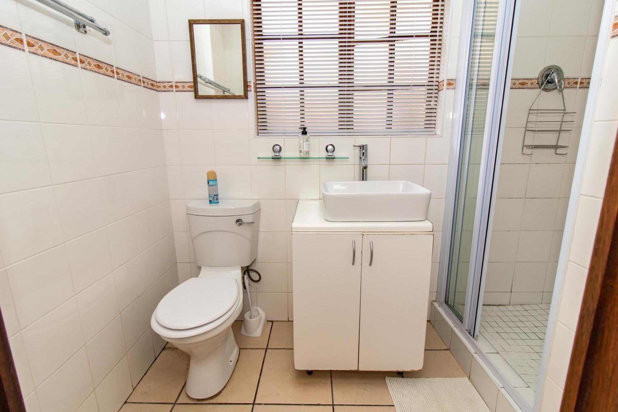 Glenmore Guesthouse Bloemfontein Exterior photo