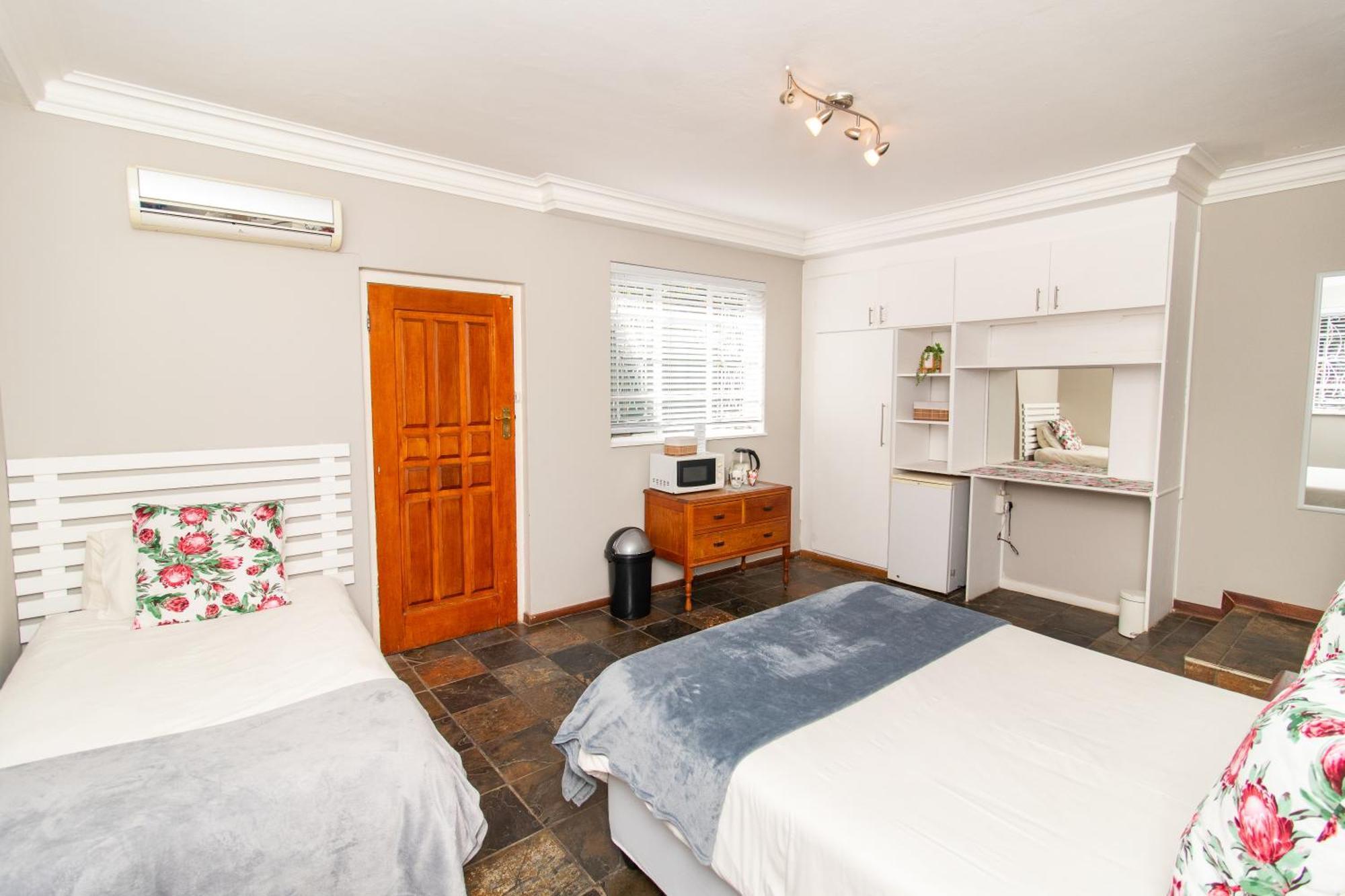 Glenmore Guesthouse Bloemfontein Exterior photo